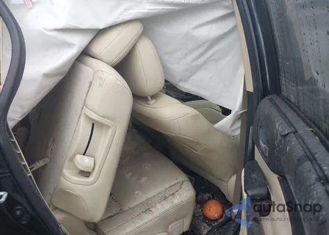 2015 Toyota Highlander Xle V6 z USA, uszkodzony, nr VIN 5TDJKRFH2FS106360